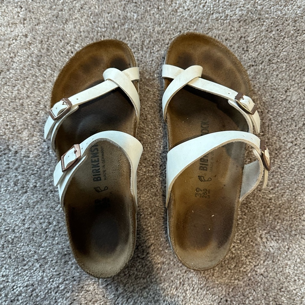 Birkenstock Women's Cream Sandals